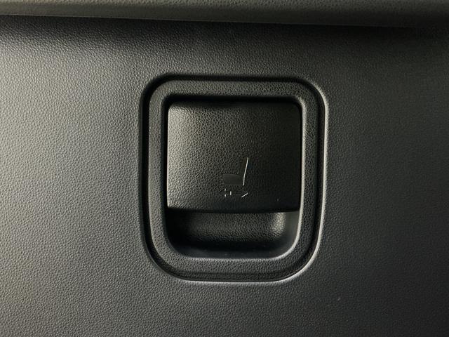 タントカスタムＸ　届出済み未使用車　４ＷＤ　バックカメラ届出済み未使用車　４ＷＤ　バックカメラ　両側電動スライドドア　前後コーナーセンサー　前席シートヒーター　電子パーキング　オートマチックハイビーム　オートブレーキホールド　１４インチ純正アルミホイール（京都府）の中古車