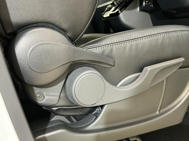 タントカスタムＸ　届出済み未使用車　４ＷＤ　バックカメラ届出済み未使用車　４ＷＤ　バックカメラ　両側電動スライドドア　前後コーナーセンサー　前席シートヒーター　電子パーキング　オートマチックハイビーム　オートブレーキホールド　１４インチ純正アルミホイール（京都府）の中古車