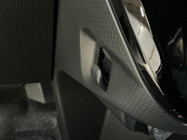 タントカスタムＸ　届出済み未使用車　４ＷＤ　バックカメラ届出済み未使用車　４ＷＤ　バックカメラ　両側電動スライドドア　前後コーナーセンサー　前席シートヒーター　電子パーキング　オートマチックハイビーム　オートブレーキホールド　１４インチ純正アルミホイール（京都府）の中古車