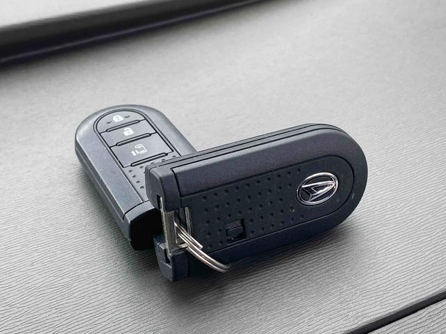 タントＸ　ＳＡIII　キーフリーキーダイハツ認定中古車　予防安全機能スマートアシスト搭載　アイドリングストップ　電動格納ミラー　キーフリーキー　ナビゲーション　ドライブレコーダー　片側パワースライドドア　運転席シートヒーター（京都府）の中古車