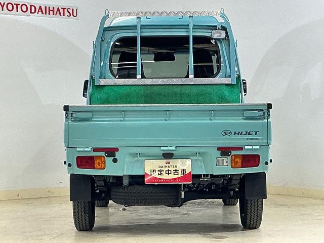 ハイゼットトラックジャンボＳＡIIIｔ　４ＷＤ　ＣＤオーディオ　４速オートマ車４ＷＤ　ＣＤオーディオ　４速オートマ車　リアコーナーセンサー　荷台作業灯　３方開　ＬＥＤヘッドライト　オートライト　ドアバイザー　フォグライト　キーレスエントリー　スペアキー有り　マニュアルエアコン（京都府）の中古車