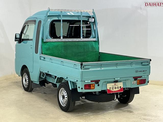 ハイゼットトラックジャンボＳＡIIIｔ　４ＷＤ　ＣＤオーディオ　４速オートマ車４ＷＤ　ＣＤオーディオ　４速オートマ車　リアコーナーセンサー　荷台作業灯　３方開　ＬＥＤヘッドライト　オートライト　ドアバイザー　フォグライト　キーレスエントリー　スペアキー有り　マニュアルエアコン（京都府）の中古車