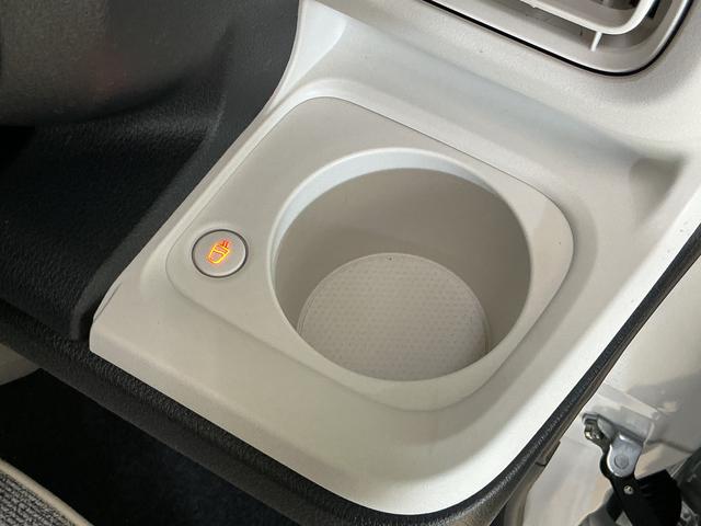 ムーヴキャンバスストライプスG 届出済み未使用車 4WD バックカメラ届出済み未使用車 4WD バックカメラ 両側電動スライドドア 前後コーナーセンサー 前席シートヒーター 電子パーキング オートブレーキホールド オートマチックハイビーム ホッとカップホルダー USB(京都府)の中古車