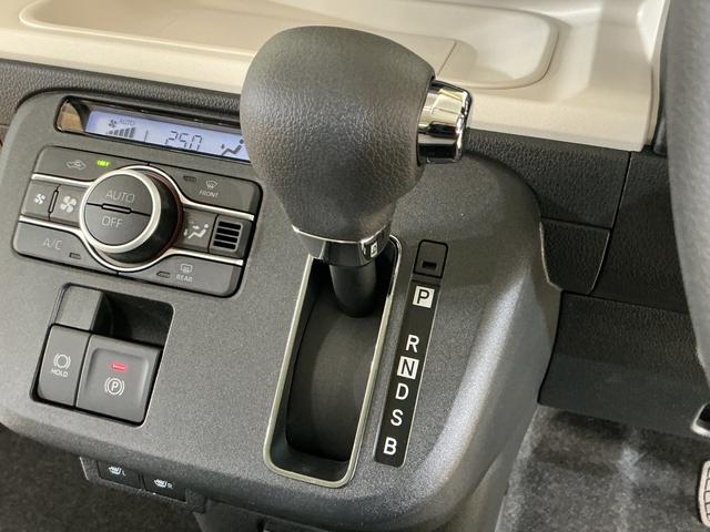 ムーヴキャンバスストライプスG 届出済み未使用車 4WD バックカメラ届出済み未使用車 4WD バックカメラ 両側電動スライドドア 前後コーナーセンサー 前席シートヒーター 電子パーキング オートブレーキホールド オートマチックハイビーム ホッとカップホルダー USB(京都府)の中古車