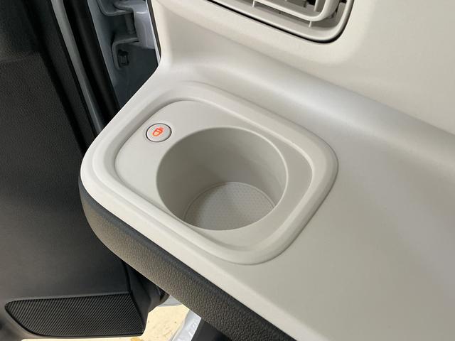 ムーヴキャンバスストライプスG 届出済み未使用車 4WD バックカメラ届出済み未使用車 4WD バックカメラ 両側電動スライドドア 前後コーナーセンサー 前席シートヒーター 電子パーキング オートブレーキホールド オートマチックハイビーム ホッとカップホルダー USB(京都府)の中古車