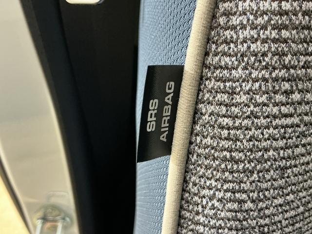 ムーヴキャンバスストライプスＧ　届出済み未使用車　バックカメラ　電動スライド届出済み未使用車　バックカメラ　両側電動スライドドア　前後コーナーセンサー　前席シートヒーター　電子パーキング　オートブレーキホールド　オートマチックハイビーム　ホッとカップホルダー　プッシュスタート（京都府）の中古車