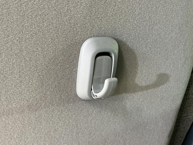 ムーヴキャンバスストライプスＧ　届出済み未使用車　４ＷＤ　バックカメラ届出済み未使用車　４ＷＤ　バックカメラ　両側電動スライドドア　前後コーナーセンサー　前席シートヒーター　電子パーキング　オートブレーキホールド　オートマチックハイビーム　ホッとカップホルダー　ＵＳＢ（京都府）の中古車