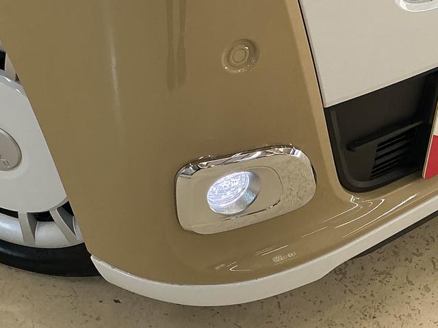 ムーヴキャンバスストライプスＧ　届出済み未使用車　４ＷＤ　バックカメラ届出済み未使用車　４ＷＤ　バックカメラ　両側電動スライドドア　前席シートヒーター　前後コーナーセンサー　ホッとカップホルダー　電子パーキング　オートブレーキホールド　オートマチックハイビーム　ＵＳＢ（京都府）の中古車