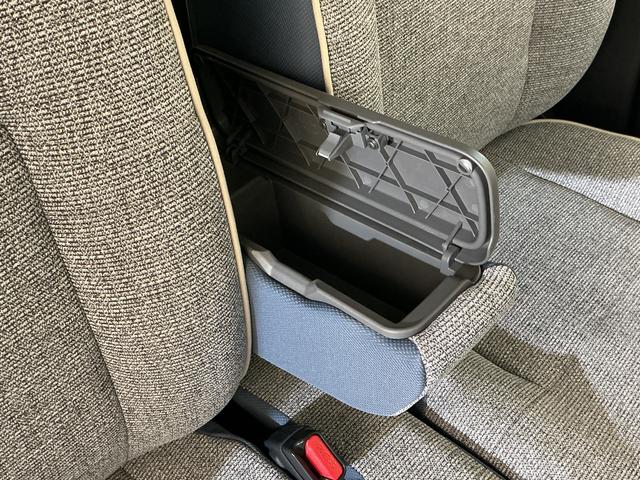 ムーヴキャンバスストライプスＧ　届出済み未使用車　４ＷＤ　バックカメラ届出済み未使用車　４ＷＤ　バックカメラ　両側電動スライドドア　前席シートヒーター　前後コーナーセンサー　ホッとカップホルダー　電子パーキング　オートブレーキホールド　オートマチックハイビーム　ＵＳＢ（京都府）の中古車