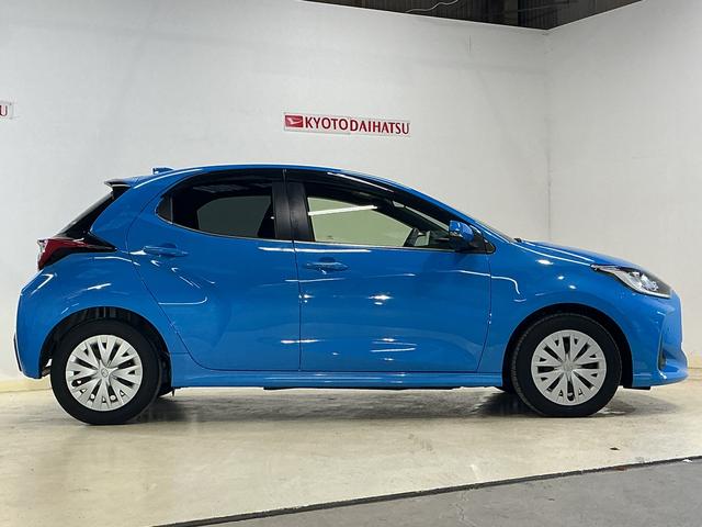 ヤリスハイブリッドＺ　ワンオーナー　ナビ　全方位カメラ　ＥＴＣワンオーナー　ナビ　パノラミックビューモニター　ＥＴＣ　前後ドライブレコーダー　ブラインドスポットモニター　前席シートヒーター　アダプティブクルーズコントロール　Ｂｌｕｅｔｏｏｔｈ　ヘルプネット（京都府）の中古車