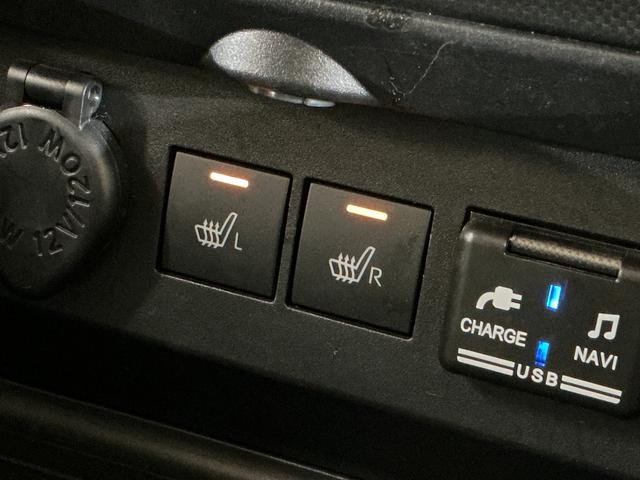 ロッキープレミアムＧ　ＨＥＶ　ナビ　全方位カメラ　ＥＴＣ　ドラレコナビ　パノラマモニター　ＥＴＣ　ドライブレコーダー　前後コーナーセンサー　前席シートヒーター　アダプティブクルーズコントロール　電子パーキング　オートブレーキホールド　オートマチックハイビーム　ＵＳＢ（京都府）の中古車