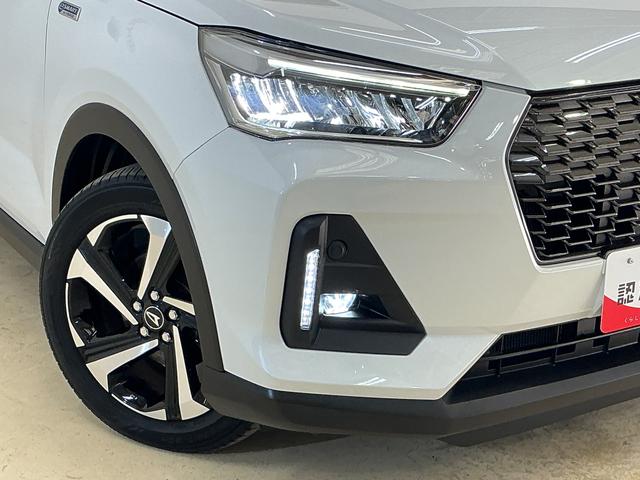 ロッキープレミアムＧ　ＨＥＶ　ナビ　全方位カメラ　ＥＴＣ　ドラレコナビ　パノラマモニター　ＥＴＣ　ドライブレコーダー　前後コーナーセンサー　前席シートヒーター　アダプティブクルーズコントロール　電子パーキング　オートブレーキホールド　オートマチックハイビーム　ＵＳＢ（京都府）の中古車