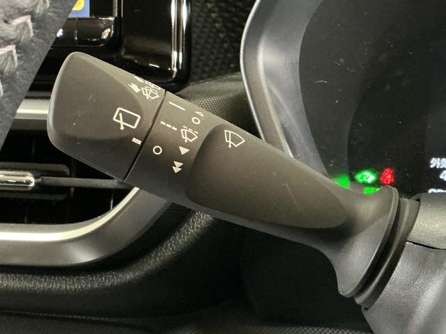 ロッキープレミアムＧ　ＨＥＶ　ナビ　全方位カメラ　ＥＴＣ　ドラレコナビ　パノラマモニター　ＥＴＣ　ドライブレコーダー　前後コーナーセンサー　前席シートヒーター　アダプティブクルーズコントロール　電子パーキング　オートブレーキホールド　オートマチックハイビーム　ＵＳＢ（京都府）の中古車