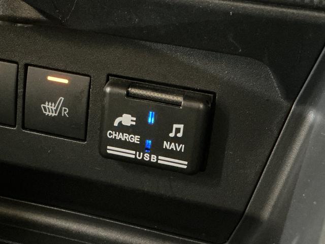 ロッキープレミアムＧ　ＨＥＶ　ナビ　全方位カメラ　ＥＴＣ　ドラレコナビ　パノラマモニター　ＥＴＣ　ドライブレコーダー　前後コーナーセンサー　前席シートヒーター　アダプティブクルーズコントロール　電子パーキング　オートブレーキホールド　オートマチックハイビーム　ＵＳＢ（京都府）の中古車