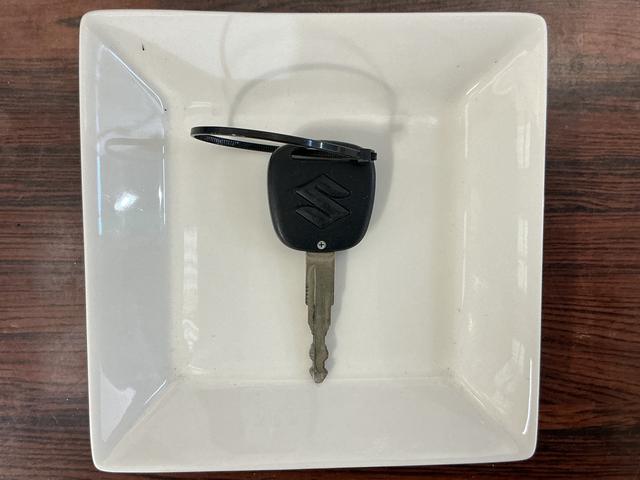 ワゴンＲＦＡ　ワンオーナー　４ＷＤ　ナビ　ＥＴＣ　シートヒーターワンオーナー　４ＷＤ　ナビ　ＥＴＣ　運転席シートヒーター　コーナーセンサー　ＵＳＢ接続　Ｂｌｕｅｔｏｏｔｈ　フルセグＴＶ　ＤＶＤ再生　オートライト　キーレスエントリー　横滑り防止装置　盗難防止装置（京都府）の中古車