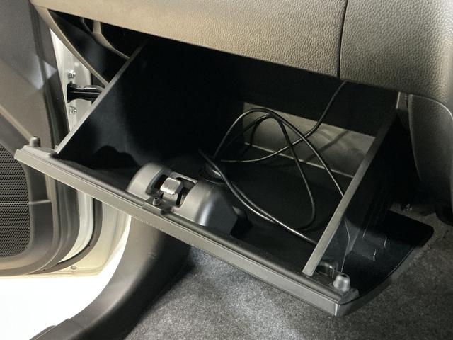 ワゴンＲＦＡ　ワンオーナー　４ＷＤ　ナビ　ＥＴＣ　シートヒーターワンオーナー　４ＷＤ　ナビ　ＥＴＣ　運転席シートヒーター　コーナーセンサー　ＵＳＢ接続　Ｂｌｕｅｔｏｏｔｈ　フルセグＴＶ　ＤＶＤ再生　オートライト　キーレスエントリー　横滑り防止装置　盗難防止装置（京都府）の中古車