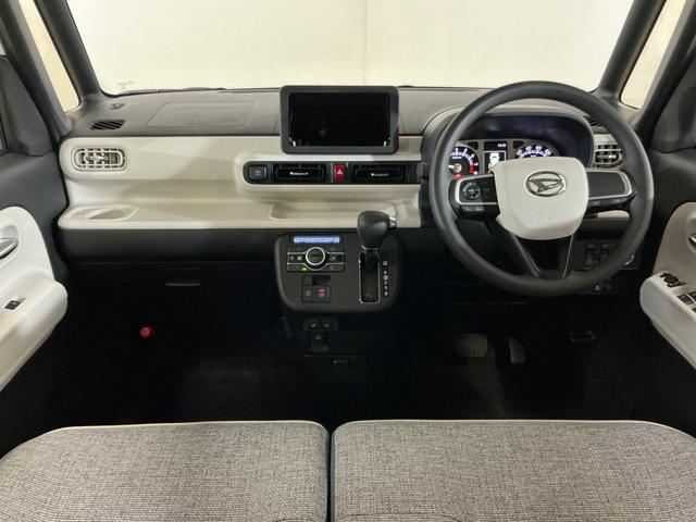 ムーヴキャンバスストライプスＧ　届出済未使用車　４ＷＤ　バックカメラ届出済未使用車　４ＷＤ　スマートアシスト　バックカメラ　ＬＥＤヘッドライト　プッシュボタンエンジンスタート　両側リヤパワースライドドア　コーナーセンサー　オートエアコン　オートライト　シートヒーター（京都府）の中古車