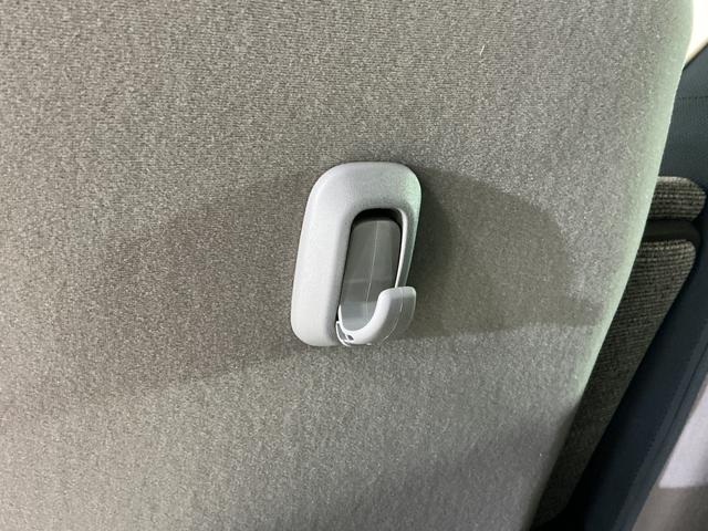 ムーヴキャンバスストライプスＧ　届出済未使用車　４ＷＤ　バックカメラ届出済未使用車　４ＷＤ　スマートアシスト　バックカメラ　ＬＥＤヘッドライト　プッシュボタンエンジンスタート　両側リヤパワースライドドア　コーナーセンサー　オートエアコン　オートライト　シートヒーター（京都府）の中古車