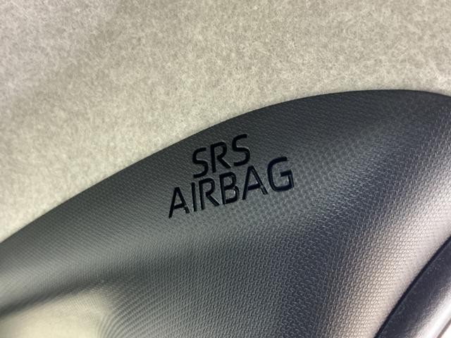 ムーヴキャンバスストライプスＧ　届出済未使用車　４ＷＤ　バックカメラ届出済未使用車　４ＷＤ　スマートアシスト　バックカメラ　ＬＥＤヘッドライト　プッシュボタンエンジンスタート　両側リヤパワースライドドア　コーナーセンサー　オートエアコン　オートライト　シートヒーター（京都府）の中古車