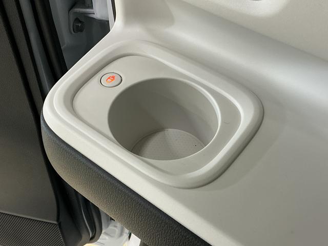 ムーヴキャンバスストライプスＧ　届出済み未使用車　全周囲カメラ　電動スライド届出済み未使用　全周囲カメラ　両側電動スライドドア　前後コーナーセンサー　前席シートヒーター　電子パーキング　オートブレーキホールド　オートマチックハイビーム　プッシュスタート　ホッとカップホルダー（京都府）の中古車