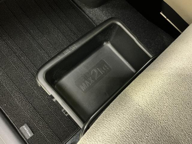 ムーヴキャンバスＧメイクアップリミテッド　ＳＡIII　ナビ　パノラマモニターナビ　パノラマモニター　ドライブレコーダー　ＥＴＣ　両側電動スライドドア　オートマチックハイビーム　ＵＳＢチャージャー　Ｂｌｕｅｔｏｏｔｈ　フルセグＴＶ　ＤＶＤ再生　プッシュスタート　スマートキー（京都府）の中古車