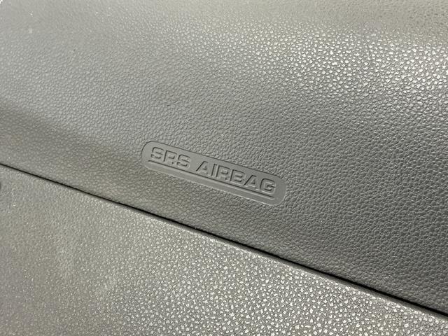 ハイゼットカーゴＤＸ　ワンオーナー　５速ＭＴ車　４ＷＤ　ＣＤオーディオワンオーナー　５速ＭＴ車　４ＷＤ　ＣＤオーディオ　ラバーマット　キーレスエントリー　ドアバイザー　マニュアルエアコン　ヘッドライトレべライザー　シガーソケット　スペアタイヤ（京都府）の中古車