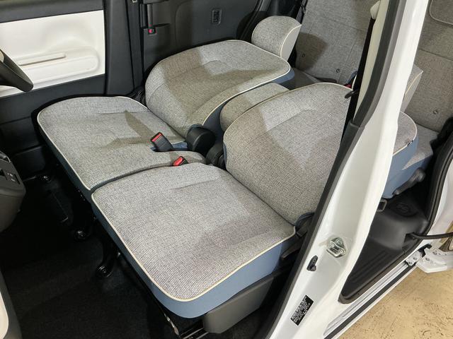 ムーヴキャンバスストライプスＧ　届出済み未使用車　バックカメラ　電動スライド届出済み未使用車　バックカメラ　両側電動スライドドア　前後コーナーセンサー　前席シートヒーター　電子パーキング　オートブレーキホールド　オートマチックハイビーム　ホッとカップホルダー　ＵＳＢ（京都府）の中古車