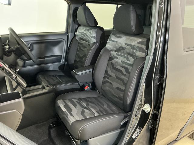 タフトＧ　クロムベンチャー　届出済み未使用車　パノラマモニター届出済み未使用車　パノラマモニター　スカイフィールトップ　前後コーナーセンサー　前席シートヒーター　アダプティブクルーズコントロール　電子パーキング　オートブレーキホールド　オートマチックハイビーム（京都府）の中古車