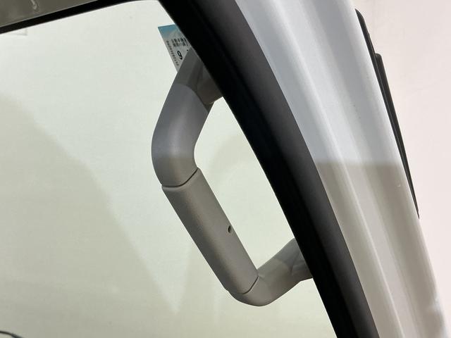 ハイゼットトラックスタンダード　ワンオーナー　４ＷＤ　ＣＶＴ車　ラジオデッキワンオーナー　４ＷＤ　ＣＶＴ車　ラジオデッキ　リアコーナーセンサー　オートマチックハイビーム　３方開　横滑り防止装置　オートライト　マニュアルエアコン　スマートアシスト　ヘッドライトレべライザー（京都府）の中古車