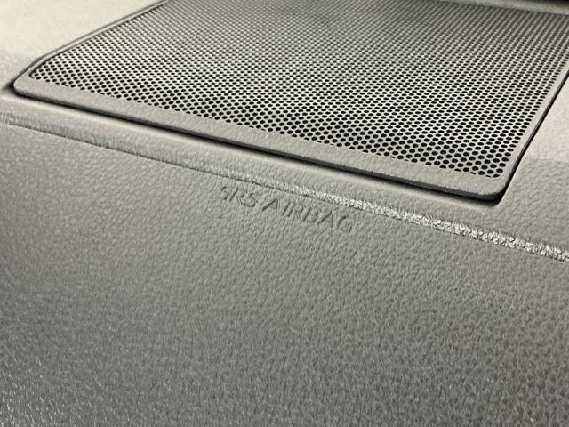 ハイゼットトラックスタンダード　ワンオーナー　４ＷＤ　ＣＶＴ車　ラジオデッキワンオーナー　４ＷＤ　ＣＶＴ車　ラジオデッキ　リアコーナーセンサー　オートマチックハイビーム　３方開　横滑り防止装置　オートライト　マニュアルエアコン　スマートアシスト　ヘッドライトレべライザー（京都府）の中古車