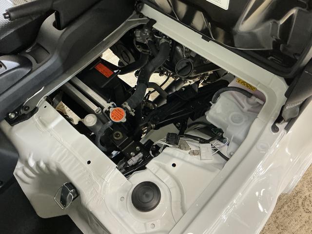 ハイゼットトラックスタンダード　ワンオーナー　４ＷＤ　ＣＶＴ車　ラジオデッキワンオーナー　４ＷＤ　ＣＶＴ車　ラジオデッキ　リアコーナーセンサー　オートマチックハイビーム　３方開　横滑り防止装置　オートライト　マニュアルエアコン　スマートアシスト　ヘッドライトレべライザー（京都府）の中古車