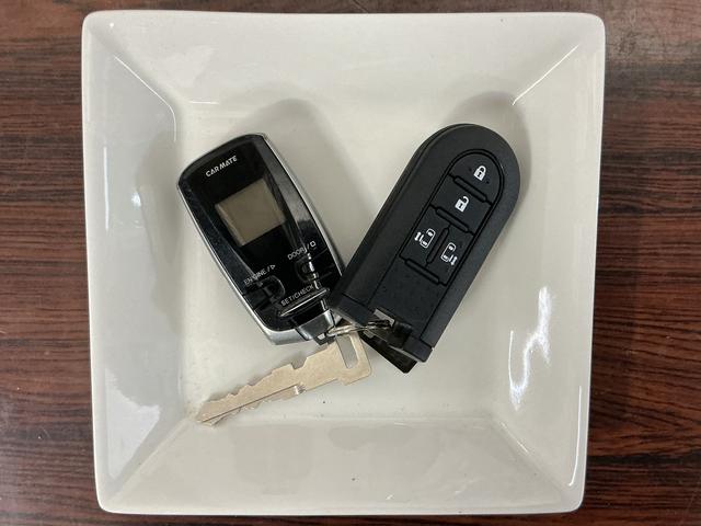 ムーヴキャンバスＧブラックインテリアリミテッド　ＳＡIII　ナビ　ドラレコナビ　フルセグチューナー　ブルートゥース対応　パノラマモニター　社外ドライブレコーダー　スマートアシストＩＩＩ　プッシュボタンエンジンスタート　両側リヤパワースライドドア　ＬＥＤヘッドライト　ＡＢＳ（京都府）の中古車