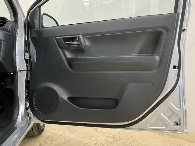 ミライースＬ　ＳＡIII　コーナーセンサー　オートマチックハイビーム前後コーナーセンサー　オートマチックハイビーム　アイドリングストップ　横滑り防止装置　オートライト　キーレスエントリー　スペアキー有り　ヘッドライトレべライザー　マニュアルエアコン　１２Ｖ電源ソケット（京都府）の中古車