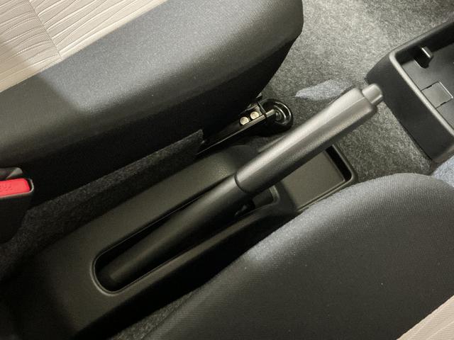 ミライースＬ　ＳＡIII　コーナーセンサー　オートマチックハイビーム前後コーナーセンサー　オートマチックハイビーム　アイドリングストップ　横滑り防止装置　オートライト　キーレスエントリー　スペアキー有り　ヘッドライトレべライザー　マニュアルエアコン　１２Ｖ電源ソケット（京都府）の中古車