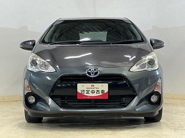 アクアS ナビ フルセグチューナー ブルートゥース対応 ETCナビ フルセグチューナー ブルートゥース対応 ETC プッシュボタンエンジンスタート オートエアコン 電動格納式ドアミラー ホイールキャップ フォグランプ オートライト バイザー カーペットマット(京都府)の中古車