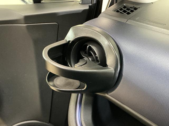 アクアS ナビ フルセグチューナー ブルートゥース対応 ETCナビ フルセグチューナー ブルートゥース対応 ETC プッシュボタンエンジンスタート オートエアコン 電動格納式ドアミラー ホイールキャップ フォグランプ オートライト バイザー カーペットマット(京都府)の中古車