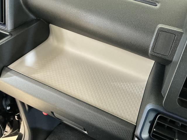 タントＸ　バックカメラ　両側電動スライドドア　ＵＳＢチャージャーバックカメラ　両側電動スライドドア　前後コーナーセンサー　前席シートヒーター　電子パーキング　オートブレーキホールド　オートマチックハイビーム　プッシュスタート　ＵＳＢチャージャー　スマートキー（京都府）の中古車