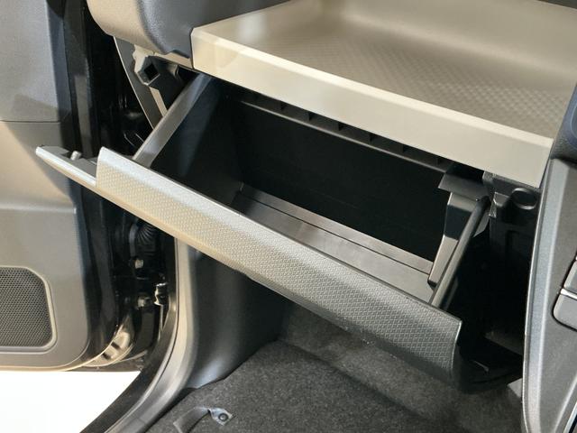 タントＸ　バックカメラ　両側電動スライドドア　ＵＳＢチャージャーバックカメラ　両側電動スライドドア　前後コーナーセンサー　前席シートヒーター　電子パーキング　オートブレーキホールド　オートマチックハイビーム　プッシュスタート　ＵＳＢチャージャー　スマートキー（京都府）の中古車