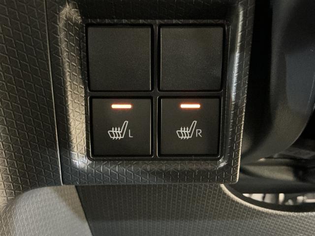 タントカスタムＸ　届出済み未使用車　４ＷＤ　パノラマモニター届出済み未使用車　４ＷＤ　全周囲カメラ　両側電動スライドドア　前席シートヒーター　前後コーナーセンサー　電子パーキング　オートブレーキホールド　オートマチックハイビーム　１４インチ純正アルミホイール（京都府）の中古車