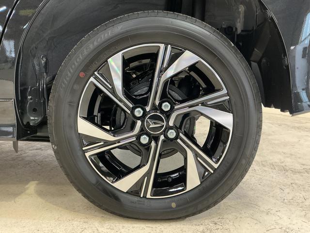 タントカスタムＸ　届出済み未使用車　４ＷＤ　パノラマモニター届出済み未使用車　４ＷＤ　全周囲カメラ　両側電動スライドドア　前席シートヒーター　前後コーナーセンサー　電子パーキング　オートブレーキホールド　オートマチックハイビーム　１４インチ純正アルミホイール（京都府）の中古車