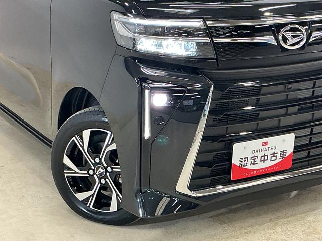 タントカスタムＸ　届出済み未使用車　４ＷＤ　パノラマモニター届出済み未使用車　４ＷＤ　全周囲カメラ　両側電動スライドドア　前席シートヒーター　前後コーナーセンサー　電子パーキング　オートブレーキホールド　オートマチックハイビーム　１４インチ純正アルミホイール（京都府）の中古車