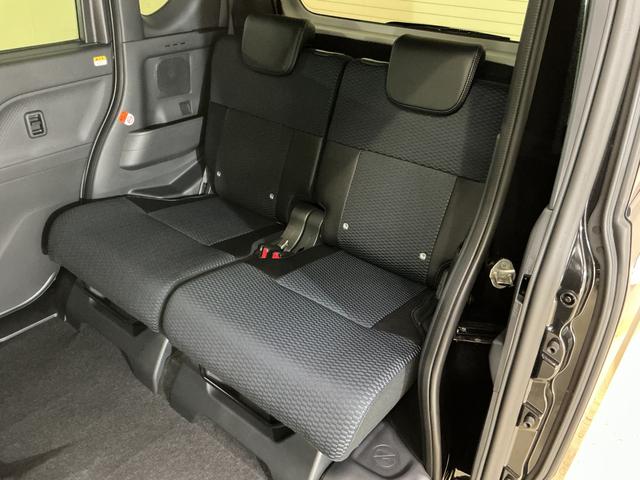 タントカスタムＸ　届出済み未使用車　４ＷＤ　パノラマモニター届出済み未使用車　４ＷＤ　全周囲カメラ　両側電動スライドドア　前席シートヒーター　前後コーナーセンサー　電子パーキング　オートブレーキホールド　オートマチックハイビーム　１４インチ純正アルミホイール（京都府）の中古車