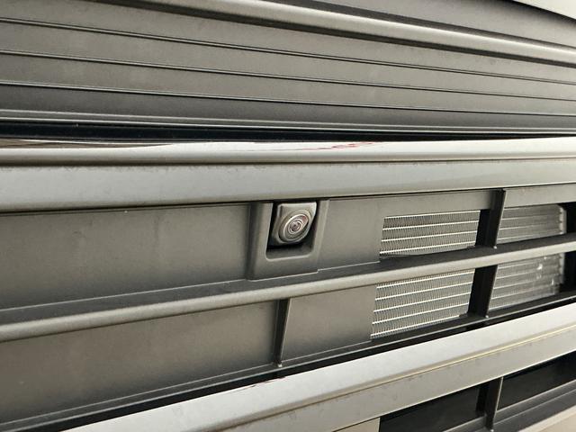 タントカスタムＸ　届出済み未使用車　４ＷＤ　パノラマモニター届出済み未使用車　４ＷＤ　全周囲カメラ　両側電動スライドドア　前席シートヒーター　前後コーナーセンサー　電子パーキング　オートブレーキホールド　オートマチックハイビーム　１４インチ純正アルミホイール（京都府）の中古車