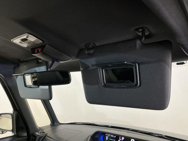 タントカスタムＸ　届出済み未使用車　４ＷＤ　パノラマモニター届出済み未使用車　４ＷＤ　全周囲カメラ　両側電動スライドドア　前席シートヒーター　前後コーナーセンサー　電子パーキング　オートブレーキホールド　オートマチックハイビーム　１４インチ純正アルミホイール（京都府）の中古車