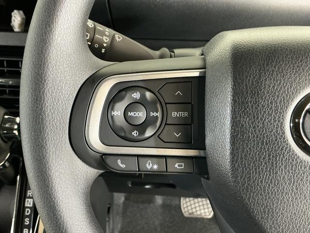 タントカスタムＸ　届出済み未使用車　４ＷＤ　パノラマモニター届出済み未使用車　４ＷＤ　全周囲カメラ　両側電動スライドドア　前席シートヒーター　前後コーナーセンサー　電子パーキング　オートブレーキホールド　オートマチックハイビーム　１４インチ純正アルミホイール（京都府）の中古車