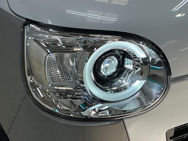 ムーヴキャンバスストライプスＧ　届出済み未使用車　バックカメラ　電動スライド届出済み未使用車　バックカメラ　両側電動スライドドア　前後コーナーセンサー　前席シートヒーター　電子パーキング　オートブレーキホールド　オートマチックハイビーム　ホッとカップホルダー　スマートキー（京都府）の中古車