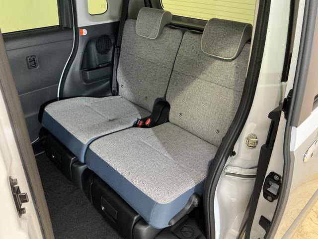 ムーヴキャンバスストライプスＧ　届出済み未使用車　バックカメラ　電動スライド届出済み未使用車　バックカメラ　両側電動スライドドア　前後コーナーセンサー　前席シートヒーター　電子パーキング　オートブレーキホールド　オートマチックハイビーム　ホッとカップホルダー　スマートキー（京都府）の中古車