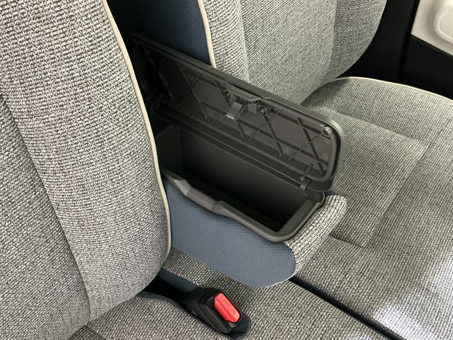 ムーヴキャンバスストライプスＧ　届出済み未使用車　バックカメラ　電動スライド届出済み未使用車　バックカメラ　両側電動スライドドア　前後コーナーセンサー　前席シートヒーター　電子パーキング　オートブレーキホールド　オートマチックハイビーム　ホッとカップホルダー　スマートキー（京都府）の中古車