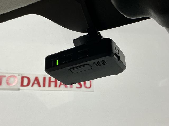 ソリオハイブリッドＭＺ　ナビ　全周囲カメラ　ＥＴＣ　ドラレコナビ　全周囲カメラ　ＥＴＣ　ドライブレコーダー　フルセグチューナー　ブルートゥース対応　両側リヤパワースライドドア　プッシュボタンエンジンスタート　アルミホイール　オートエアコン　オートライト　ＡＢＳ（京都府）の中古車