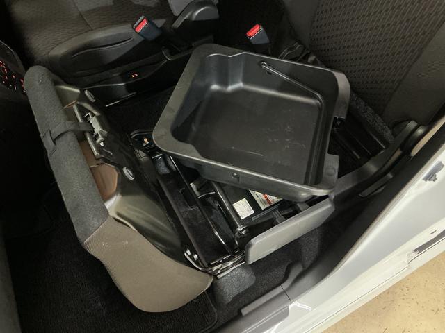 ソリオハイブリッドＭＺ　ナビ　全周囲カメラ　ＥＴＣ　ドラレコナビ　全周囲カメラ　ＥＴＣ　ドライブレコーダー　フルセグチューナー　ブルートゥース対応　両側リヤパワースライドドア　プッシュボタンエンジンスタート　アルミホイール　オートエアコン　オートライト　ＡＢＳ（京都府）の中古車